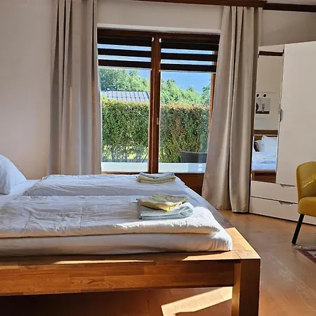 Schweinoester Apartament *